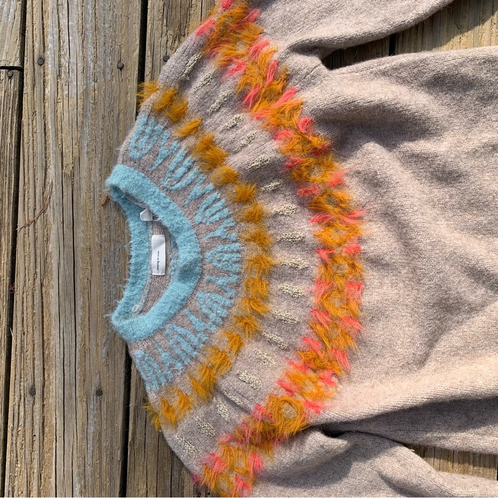 Sweater - Picture 3 of 5
